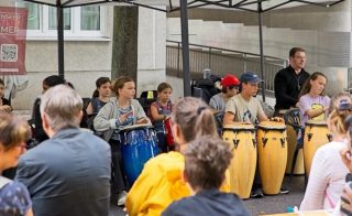 Kieztisch war soooooo toll 😍😍😍 Vielen Dank nochmal an alle, die mitgeholfen und mit angefasst haben. Und vielen Dank vor allem an die tollen Musiker*innen, es war uns wirklich ein Fest ❤️❤️❤️