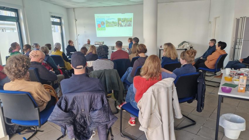 Interesse an "Bunt statt Grau"